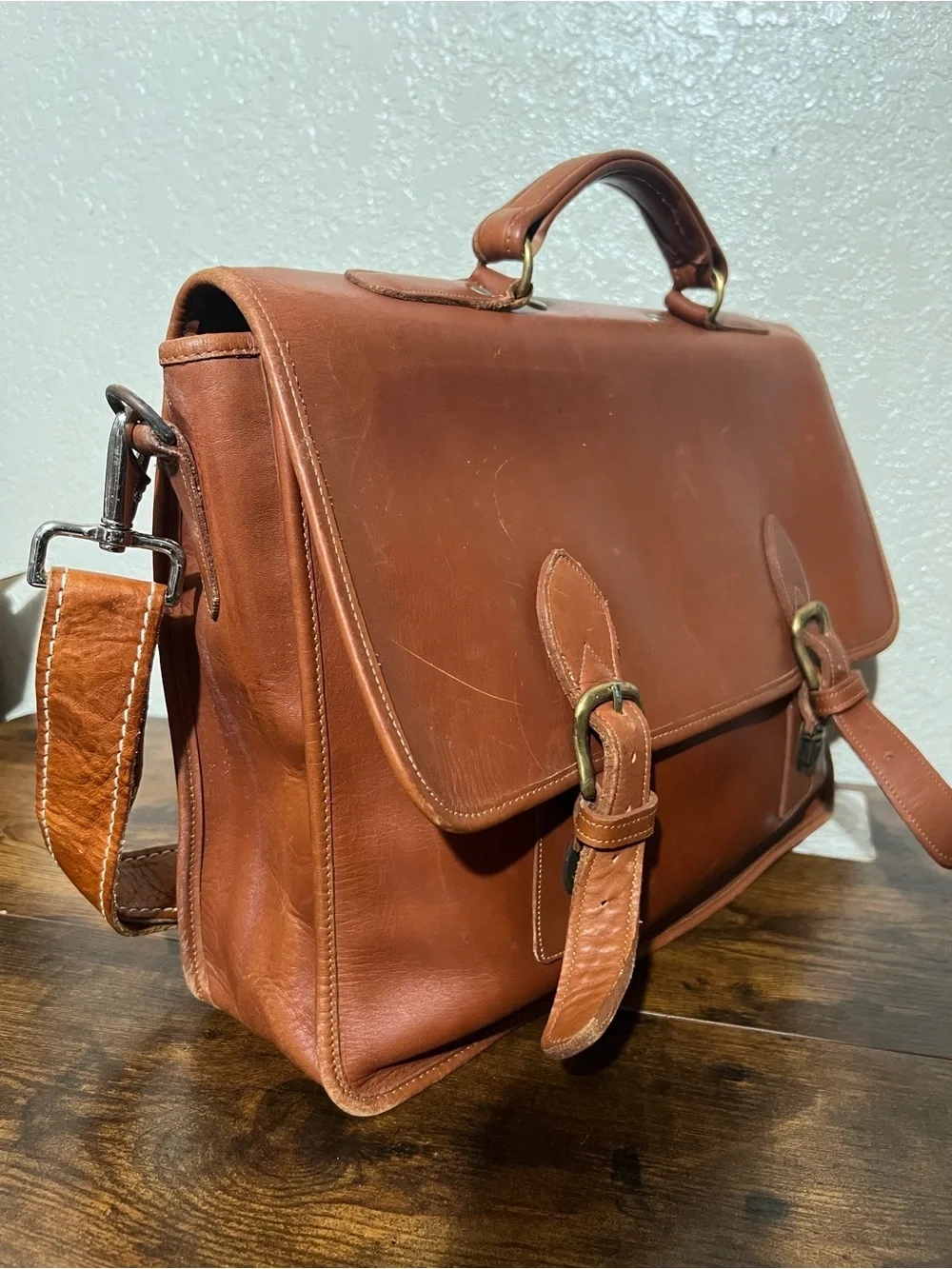 Men's Tan Leather Briefcase with Adjustable Strap